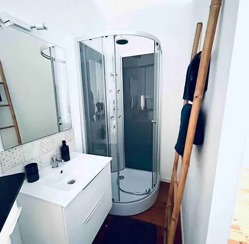 Cocooning Aeroport Paris דירה *